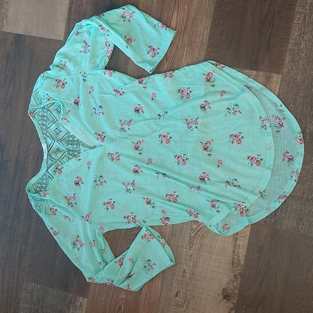 Ardene top